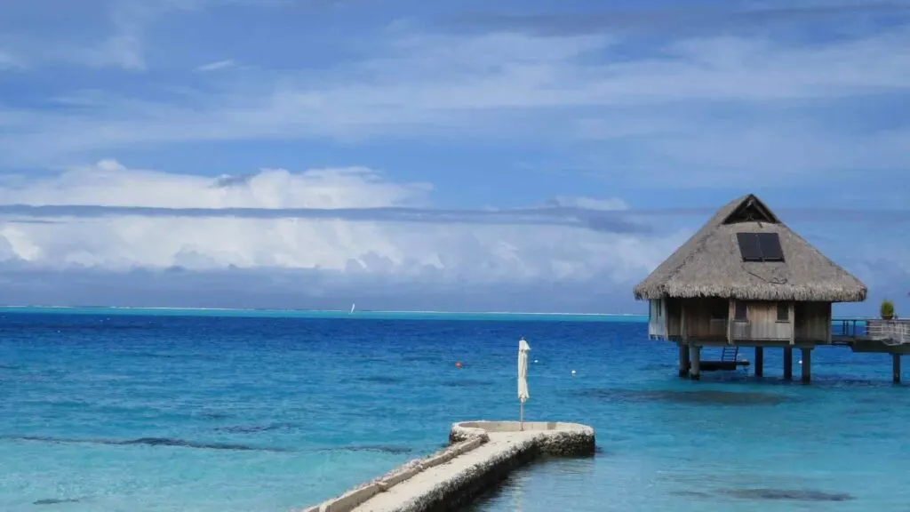 overwater bungalows in Aruba