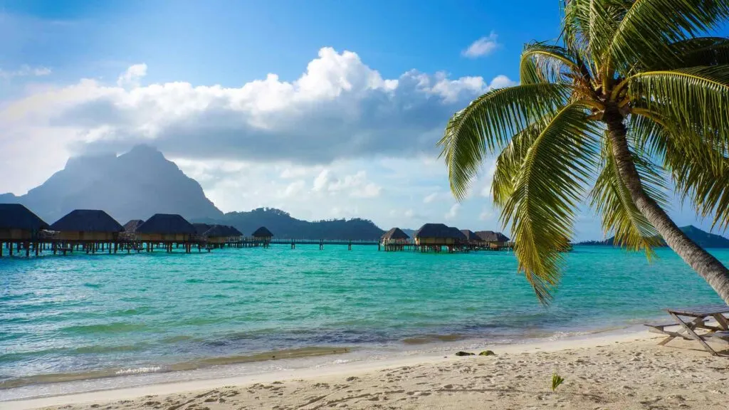 overwater bungalows in Aruba