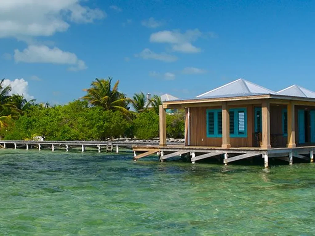 Casa Ventanas villa on stilts above the water at Cayo Espanto