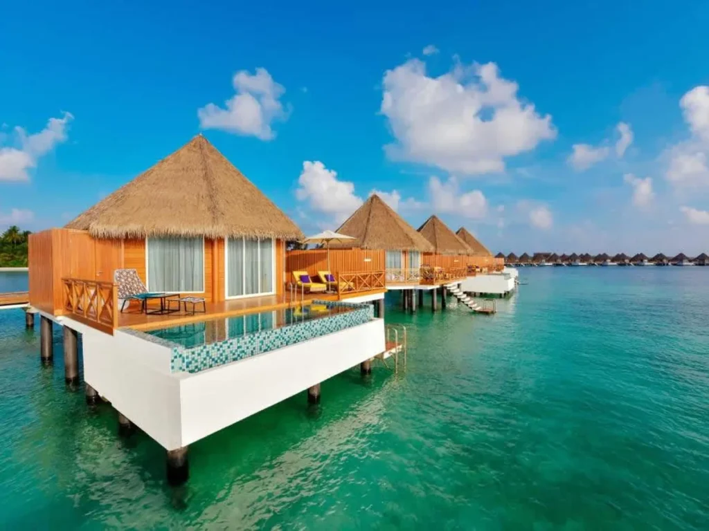 Mercure Maldives Kooddoo Water Villas
